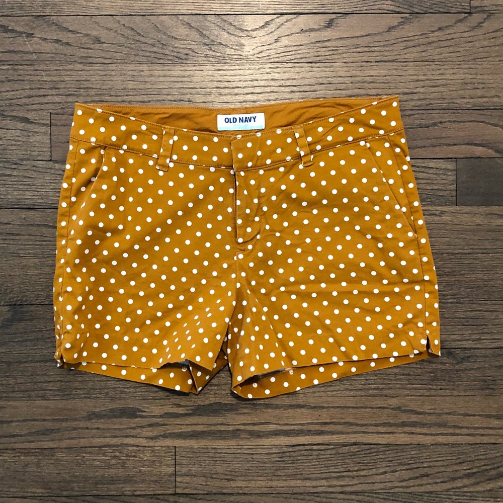 Old Navy polka dot shorts. Size 4
